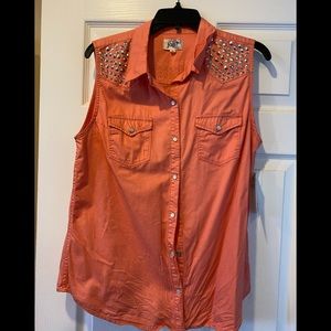 Peach sleeveless shirt with silver studs